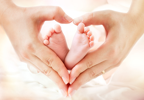 Geburt bei den Brüdern / Romolo Tavani - Fotolia, Romolo Tavani Babymassage Barmherzige Brüder